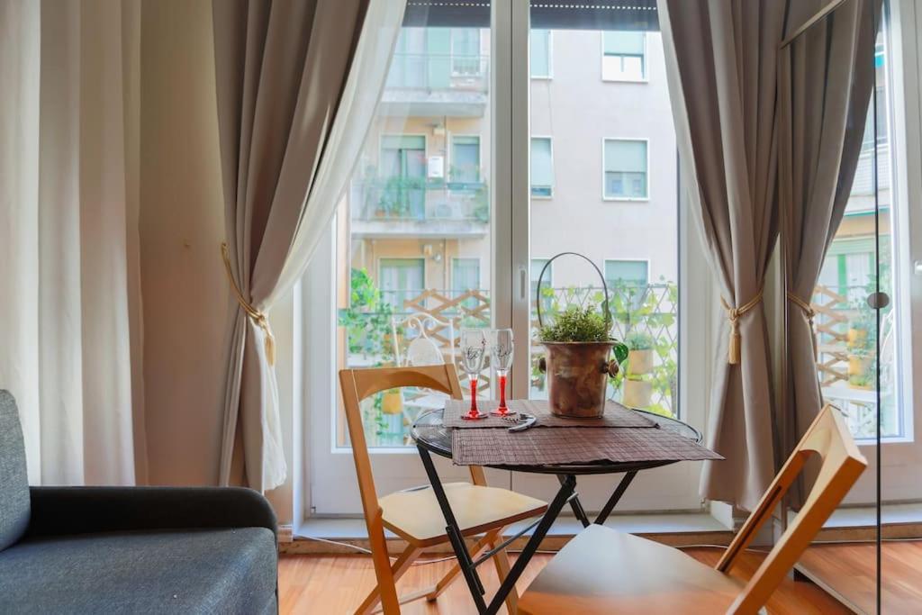 Porta Nuova Moscova: Cozy Near Duomo! Milán